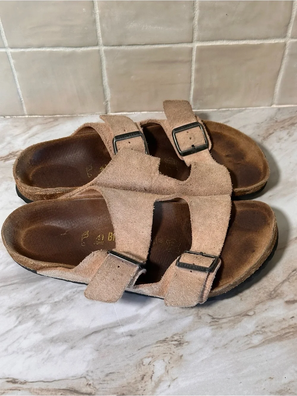 Birkenstock Arizona size 41- Pale Pink Suede